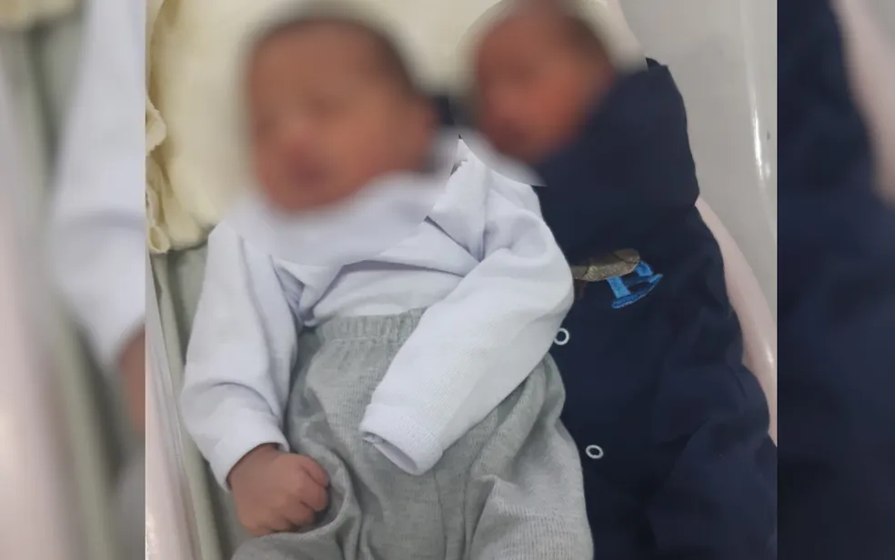 Gêmeos de pais diferentes nascem em Mineiros, Goiás �- Foto: Reprodução/Redes Sociais