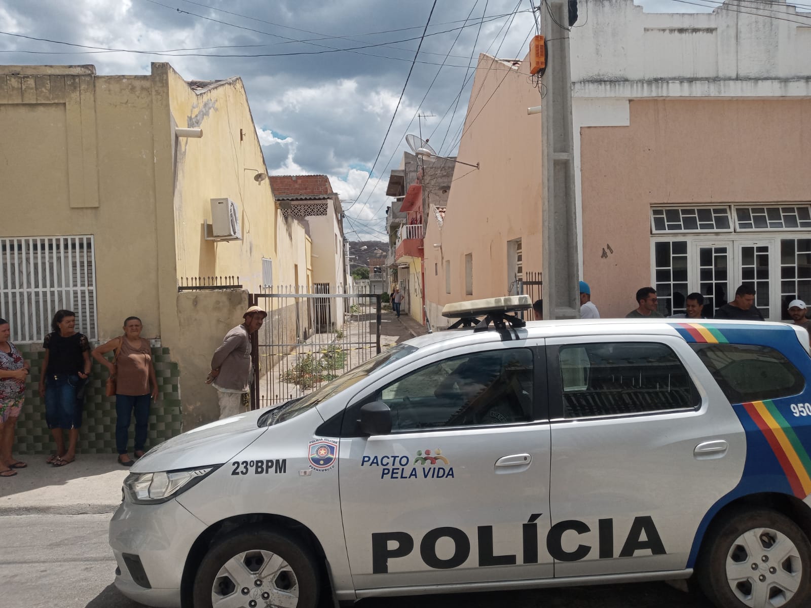 Rua Pedro Balbino onde o corpo foi localizado. Foto: reporterdosertão.com