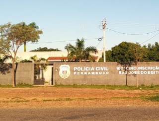 Pai e filho com extensa ficha criminal são presos em operação conjunta em São José do Egito