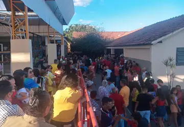 Votação na Escola Teresa Torres. Foto: João Paulo Pereira/reporterdosertao.com