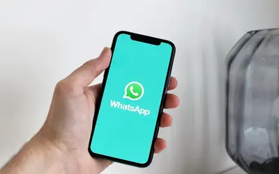 WhatsApp enfrenta interrupção mundial na manhã desta terça-feira (25)