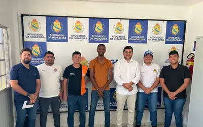 Diretores de esportes se reúnem para discutir realização da I Copa dos Campeões do Pajeú